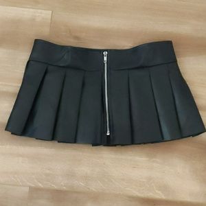Mini Pleated Skirt - Faux Leather with zipper in the middle